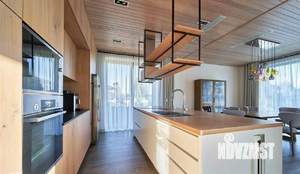 Дом 195м², 2-этажный, участок 8 сот.