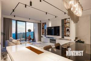 Дом 342м², 2-этажный, участок 9 сот.