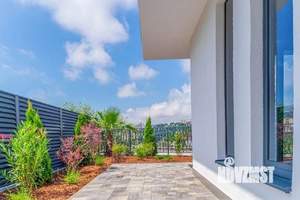 Дом 721м², 2-этажный, участок 25 сот.