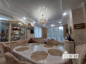 Дом 150м², 2-этажный, участок 4 сот.