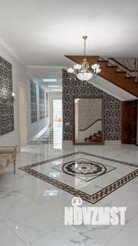 Дом 1210м², 3-этажный, участок 27 сот.