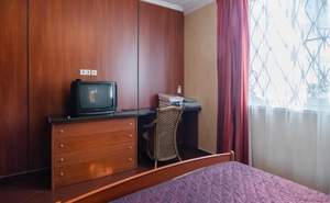 Дом 656м², 2-этажный, участок 9 сот.