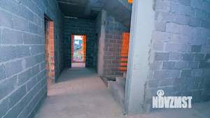 Дом 258м², 3-этажный, участок 4 сот.