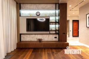 Дом 300м², 2-этажный, участок 9 сот.