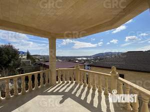 Дом 240м², 2-этажный, участок 4 сот.