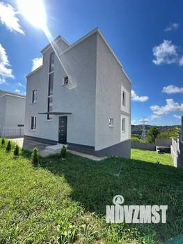 Дом 212м², 3-этажный, участок 4 сот.