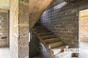 Дом 300м², 3-этажный, участок 5 сот.