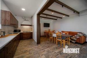 Коттедж 142м², 2-этажный, участок 5 сот.