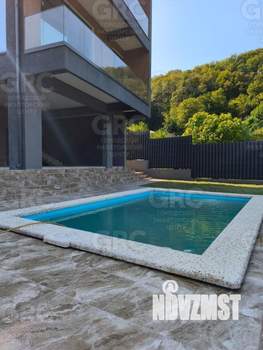 Дом 238м², 3-этажный, участок 4 сот.