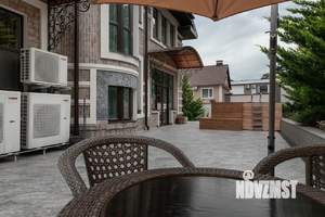 Дом 450м², 3-этажный, участок 7 сот.