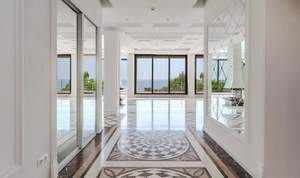 Дом 710м², 5-этажный, участок 8 сот.