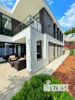 Дом 240м², 2-этажный, участок 7 сот.