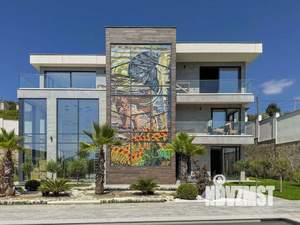 Дом 355м², 3-этажный, участок 5 сот.