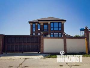 Коттедж 180м², 2-этажный, участок 6 сот.