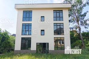 Дом 300м², 3-этажный, участок 5 сот.