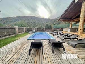 Дом 335м², 2-этажный, участок 8 сот.