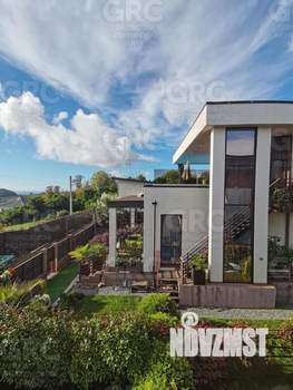 Коттедж 300м², 2-этажный, участок 5 сот.