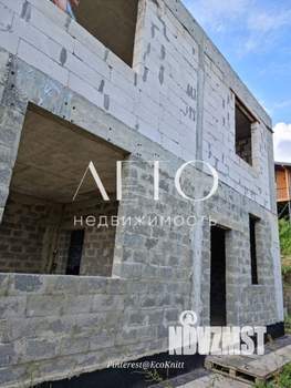 Дом 186м², 2-этажный, участок 7 сот.