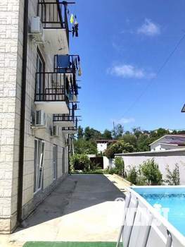 Дом 220м², 2-этажный, участок 9 сот.