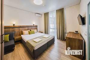 Коттедж 350м², 3-этажный, участок 6 сот.