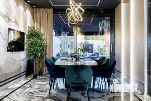 Дом 270м², 2-этажный, участок 6 сот.