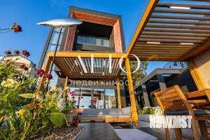 Дом 340м², 3-этажный, участок 6 сот.