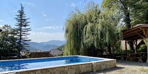 Дом 700м², 3-этажный, участок 43 сот.