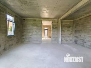 Дом 238м², 3-этажный, участок 4 сот.