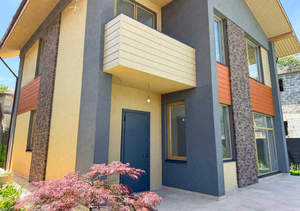 Дом 180м², 2-этажный, участок 5 сот.