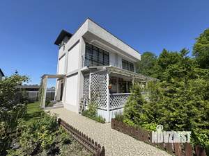 Дом 143м², 2-этажный, участок 5 сот.