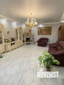 Дом 200м², 2-этажный, участок 9 сот.