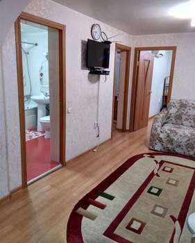 Дом 175м², 3-этажный, участок 557 сот.