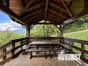 Дом 380м², 2-этажный, участок 18 сот.