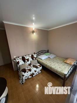 Дом 184м², 2-этажный, участок 6 сот.