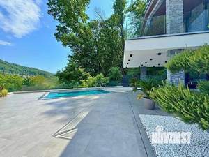 Дом 350м², 2-этажный, участок 10 сот.