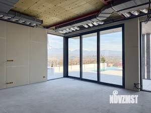 Коттедж 340м², 2-этажный, участок 6 сот.