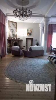 Коттедж 450м², 2-этажный, участок 10 сот.