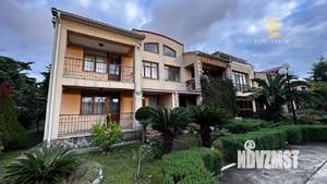 Дом 150м², 3-этажный, участок 4 сот.