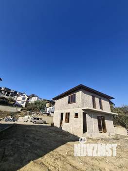 Дом 160м², 2-этажный, участок 5 сот.