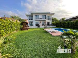 Дом 245м², 2-этажный, участок 8 сот.