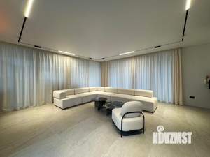 Дом 260м², 2-этажный, участок 6 сот.