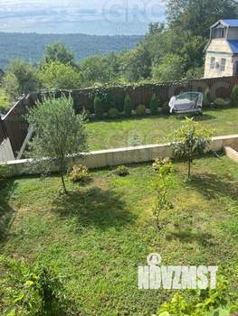 Дом 275м², 3-этажный, участок 6 сот.