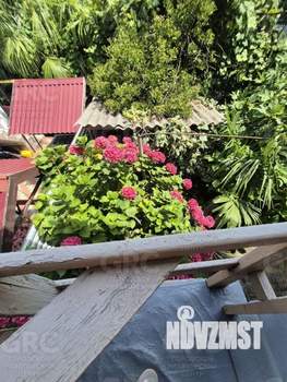 Дом 40м², 3-этажный, участок 2 сот.