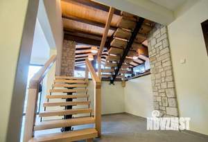 Дом 350м², 2-этажный, участок 7 сот.