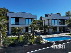 Дом 240м², 2-этажный, участок 6 сот.