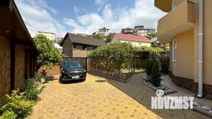 Дом 152м², 3-этажный, участок 6 сот.