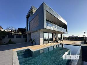 Коттедж 294м², 3-этажный, участок 5 сот.