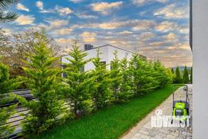 Коттедж 144м², 2-этажный, участок 5 сот.