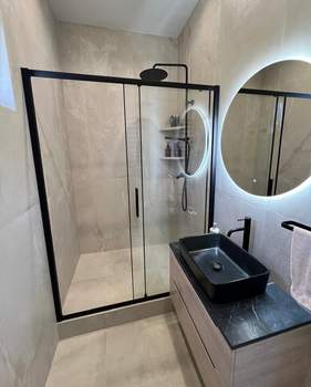 Дом 140м², 2-этажный, участок 4 сот.