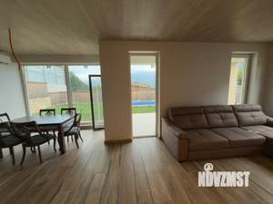 Дом 175м², 2-этажный, участок 4 сот.